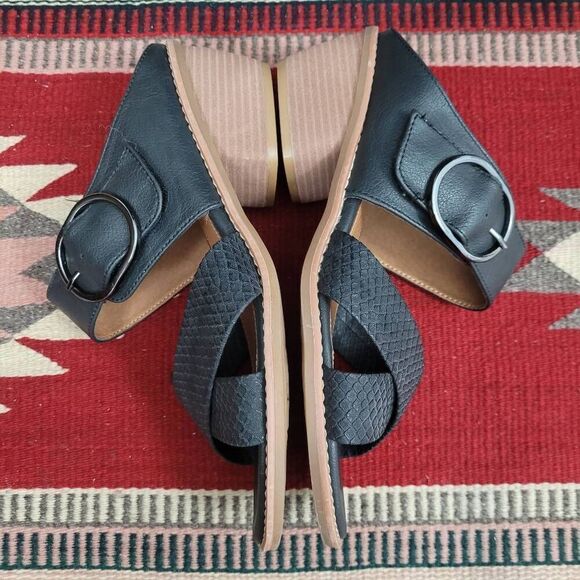 EuroSoft By Sofft Cyleigh Black Faux Leather Heeled‎ Sandals Sz 10 Comfortable - Picture 4 of 7